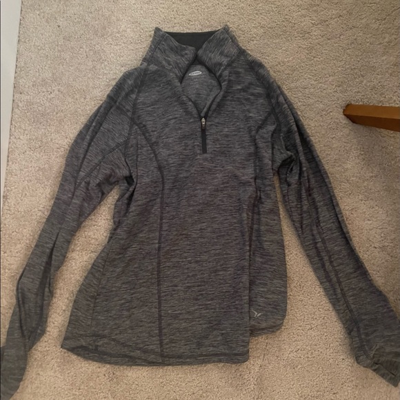 🏃‍♀️ Old Navy Womens Pullover Size S - Picture 2 of 4